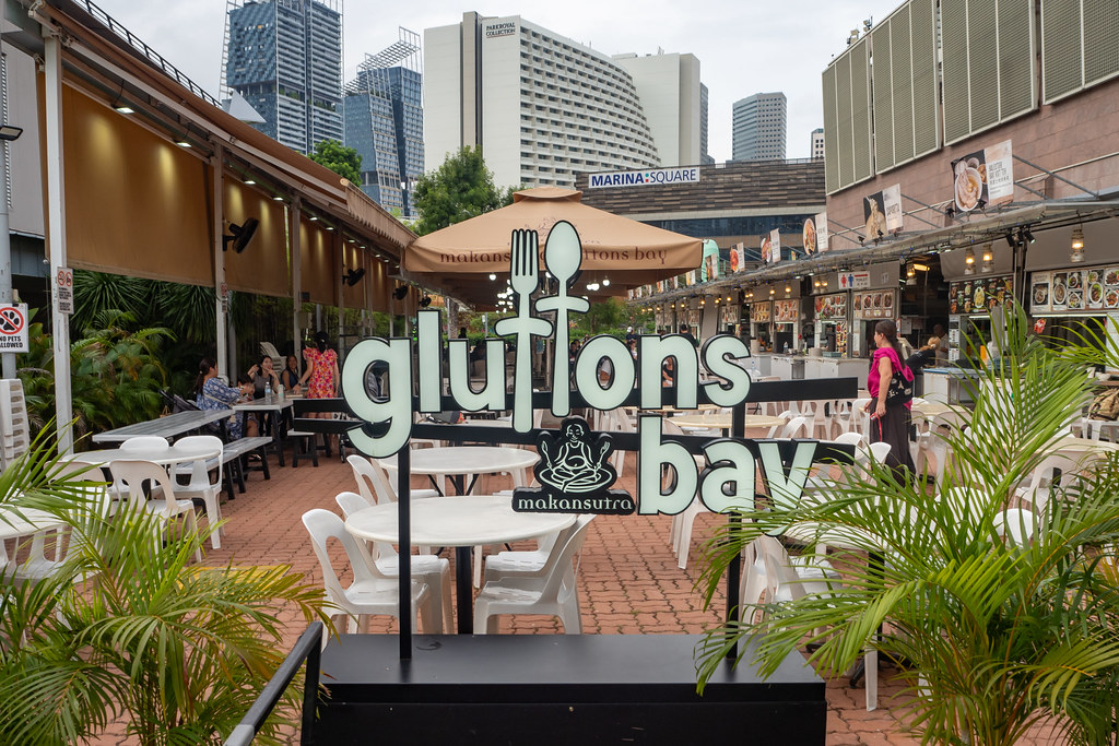 √ Makansutra Gluttons Bay – Singapore’s Famous Hawker Food Heaven
